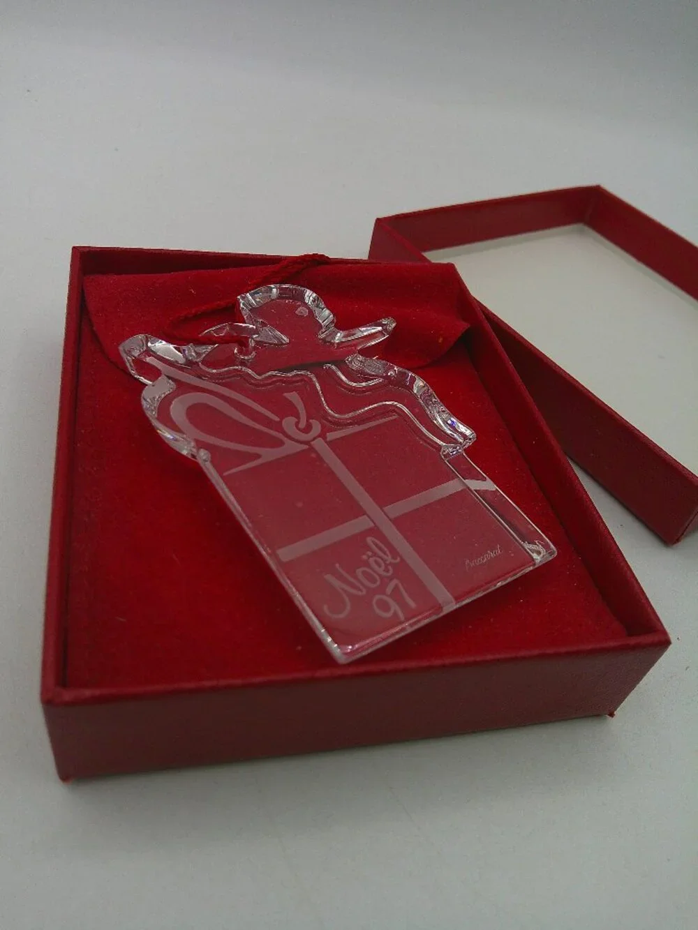 Baccarat Crystal Annual NOEL ANGEL Christmas Ornament 1997